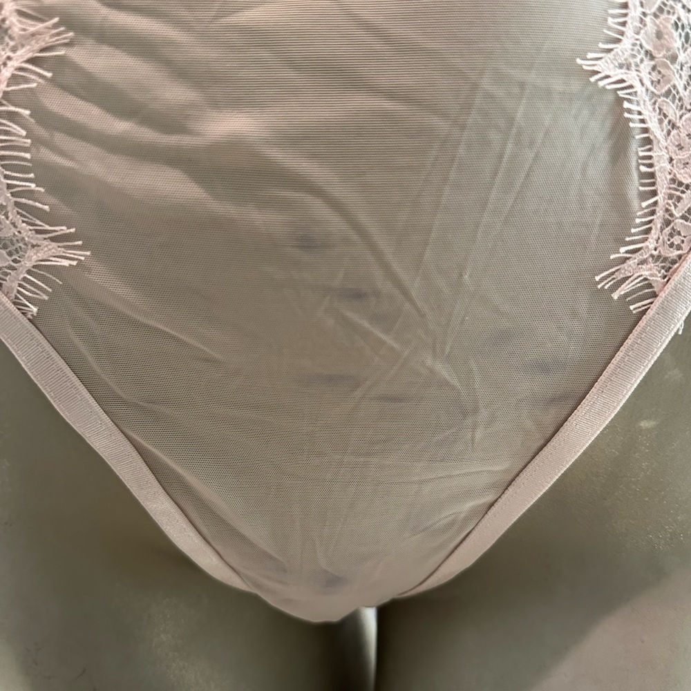 Oh La La Cheri  Sheer High Waisted Lace Bra Set- NWT - Picture 3 of 4